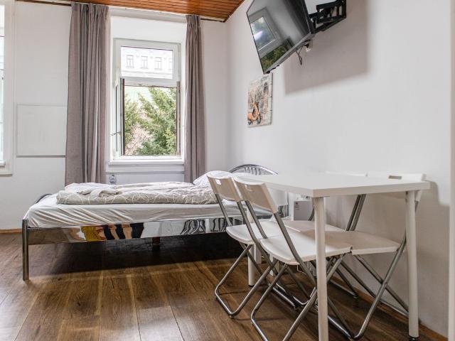 Modern & new suite, Vienna Amsterdam Apartments for Rent