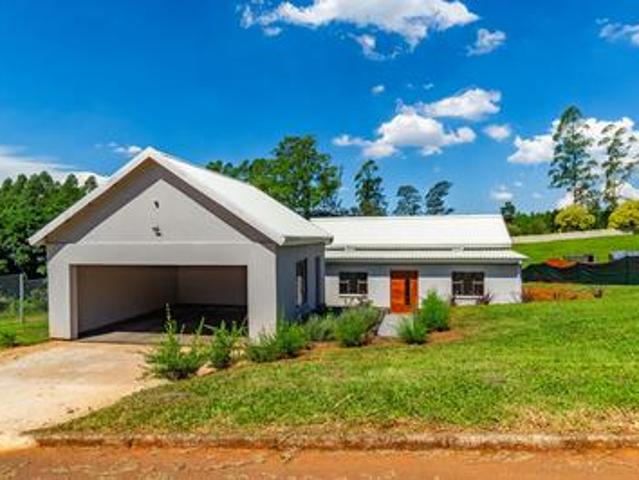 stylish new build living with space.