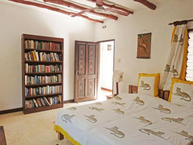 Modern seafront 5 bedroom maisonette on sale watamu Kilifi