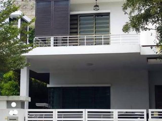 Modern Semi Detached in Batu Ferringhi
