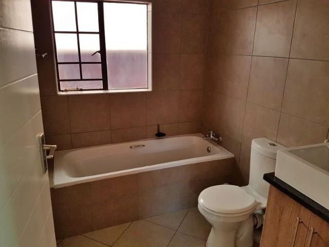 Modern simplex ready to move in