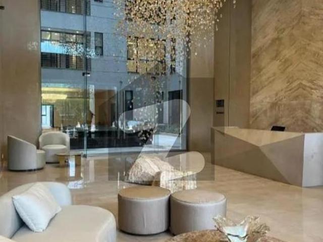 Modern & Spacious 1 Bedroom Apartment semi furnished Gulberg 3
