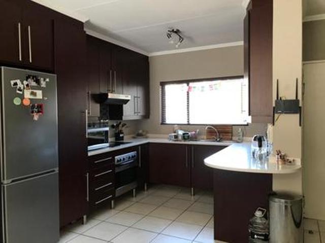 modern spacious one bed!