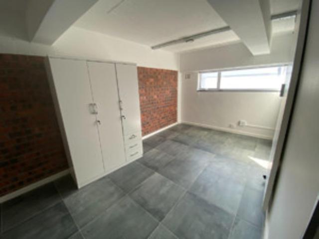 Modern Split Level 1 Bedroom Apartment for Rent in Vibrant Fish Hoek
