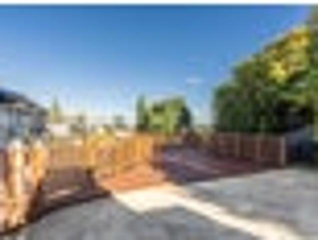 Modern Split Level Living with Income Potential