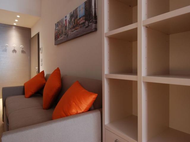 Modern Studio Apartment in Central Bologna, Bologna Amsterdam Apartments for Rent