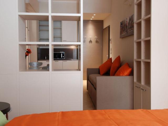Modern Studio via Rizzoli Bologna, Bologna Amsterdam Apartments for Rent
