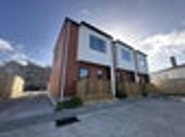 Modern Style & Unbeatable Mt Albert Location