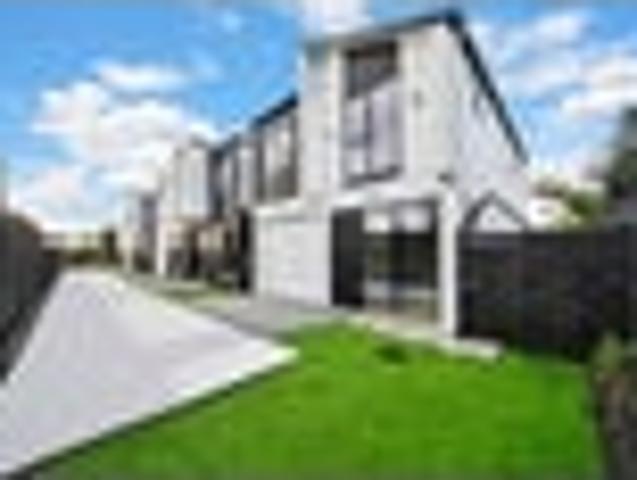 Modern Standalones Premium Mangere Bridge Location