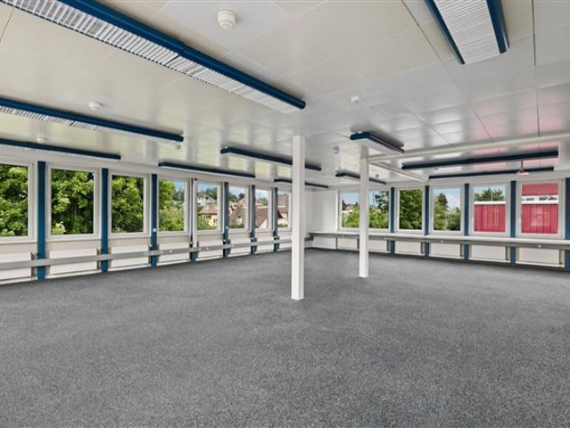 Modern, stilvoll und bereit für Ihre Visionen Ihre neue Bürofläche!