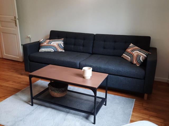 Modern suite conveniently located, Paris Amsterdam Apartments for Rent
