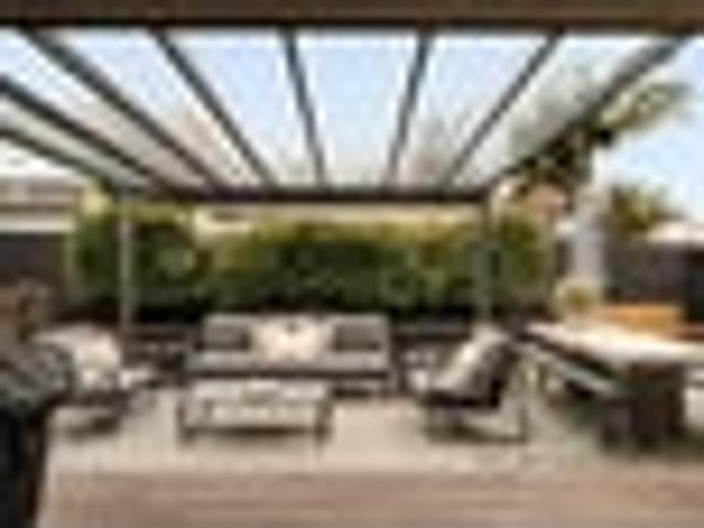 Modern, Sunny & Move In Ready