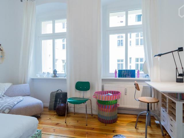 Modern & pretty Apartment in Prenzlauer Berg, Berlin Amsterdam Apartments for Rent