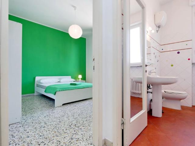 Modern room in Via Bellini