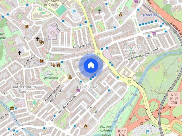 Modern room in central Odivelas, a 7 minute walk from the Metro, with quick access to central Lisbon