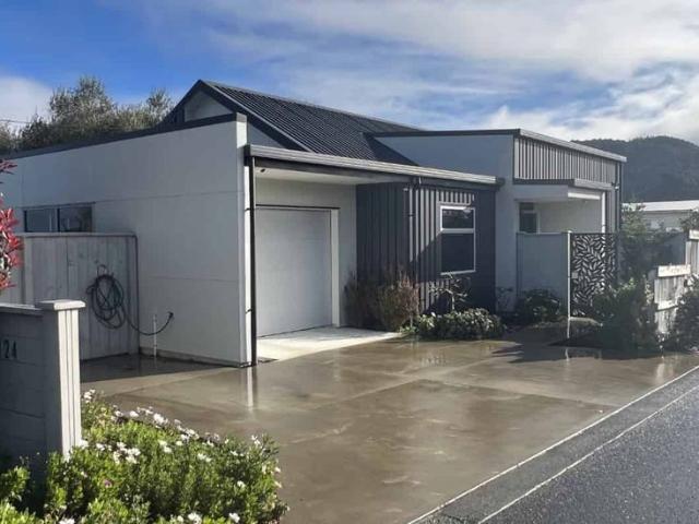 Modern, Warm Family Living in Convenient Taupiri Location