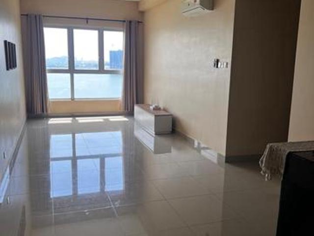 Modern WellMaintained Unit at SkyLake Residence