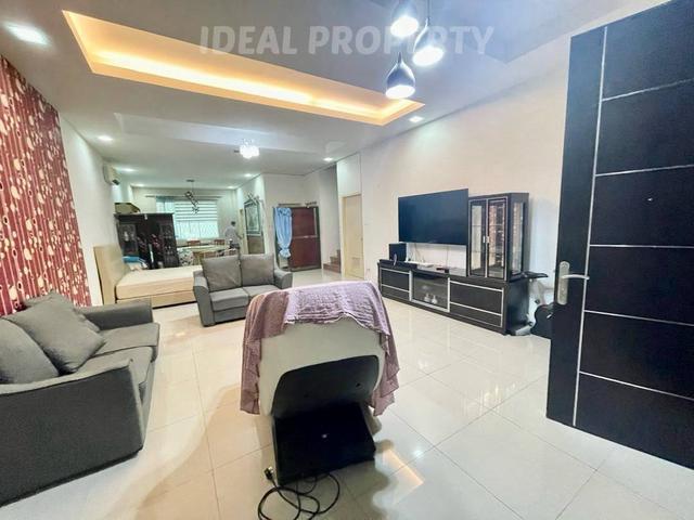 Modern Townhouse for Sale at Airport Area Miri