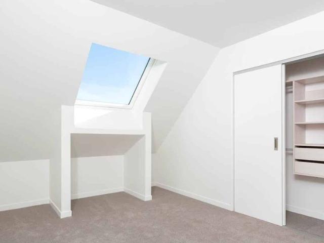 Modern Townhouse in Royal Oak for rent!