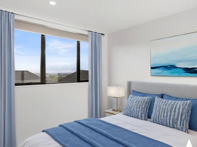 Modern Townhouse with Garage & Comfort 465B Blockhouse Bay Road