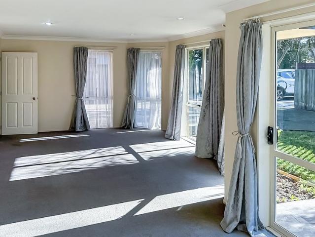 Modern Three Double Bedroom Home