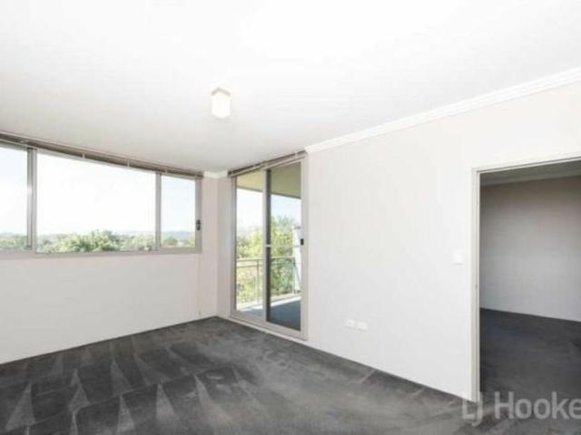 Modern Two Bedroom Ensuite Unit