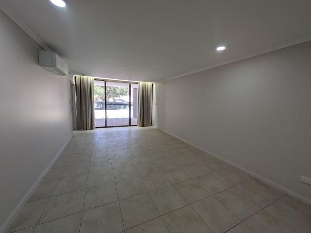 Modern Two Bedroom Unit in Secure Complex