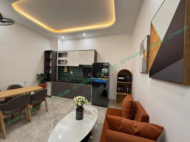 MODERN TWO BEDROOMS APARTMENT HAVE AIRY BALCONY AND WINDOWS GOOD PRICE OF SON TRA DISTRICT, CONVENIENT AREA