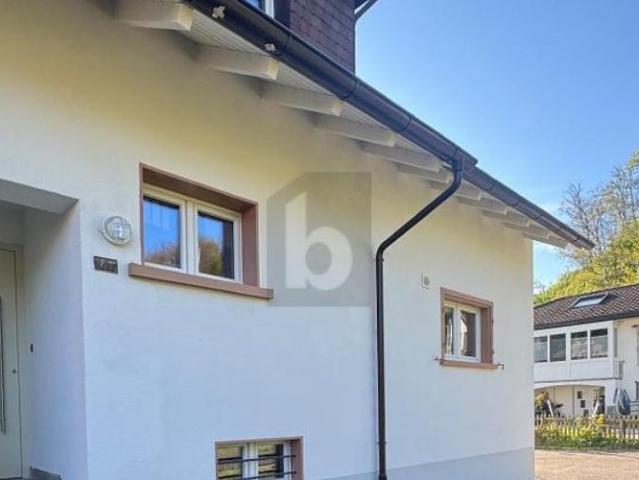 MODERN UND FRISCH RENOVIERT