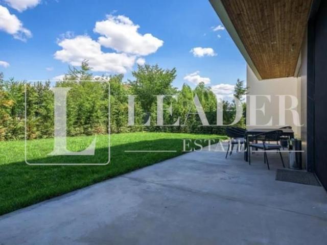 Modern villa for rent