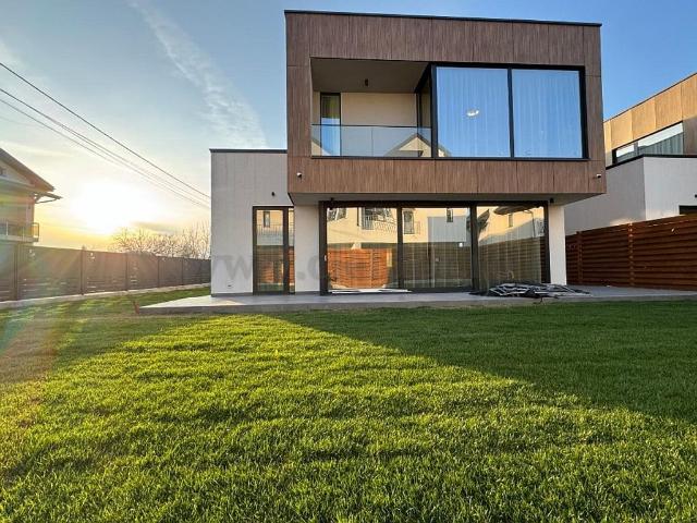 Modern Villa for rent