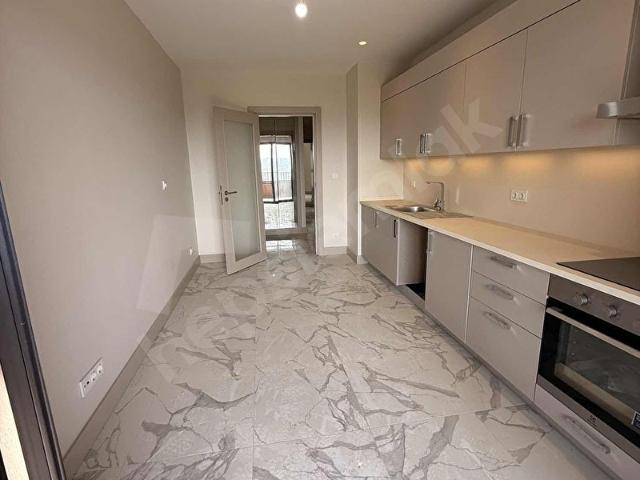 MODERN YAKA EGE YAPI 3+1 SIFIR LÜKS KÖŞE KİRALIK DAİRE 70.000 TL
