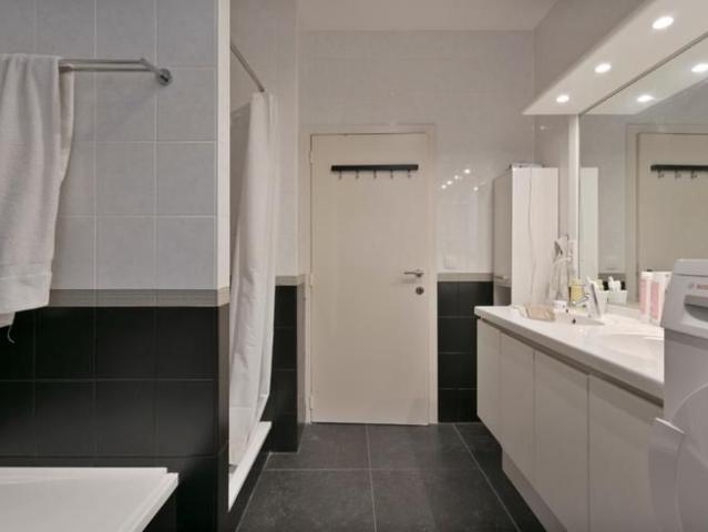 Modern, zeer ruim appartement met terras 45 m²
