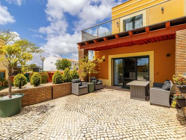 Moderna moradia T2 com vista mar, piscina exterior na Praia. 90m² Praia da Luz