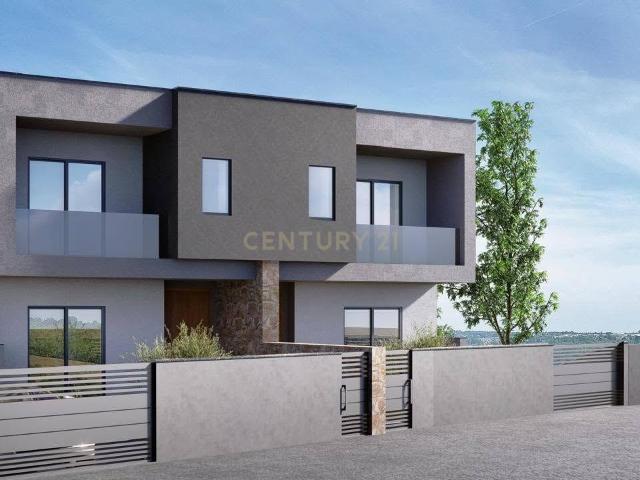 Moderna Moradia T3 em Paredes, Porto Em Construção