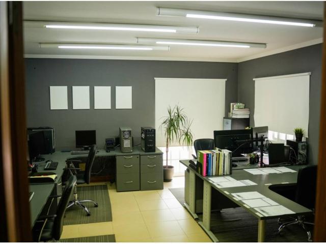 Moderna Oficina en Sabinillas 452m² Manilva