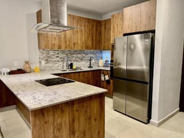 MODERNA CASA DE 3 RECAMARAS 3,5 BAÑOS EN SELVANOVA COTO 10