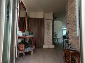 ¡Moderna Casa en Venta, con Roof Garden y espacios amplios!