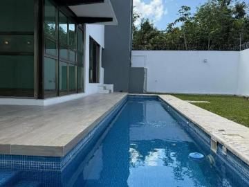Moderna de 3 hab con Jardín de 400 m2 Frente Aqua Huayacan