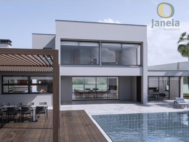 Moderna e Notável Vila em lote com 10.000 m2 em urbanização de luxo