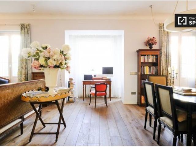 Moderna habitación en alquiler en piso de 3 dormitorios en Salamanca