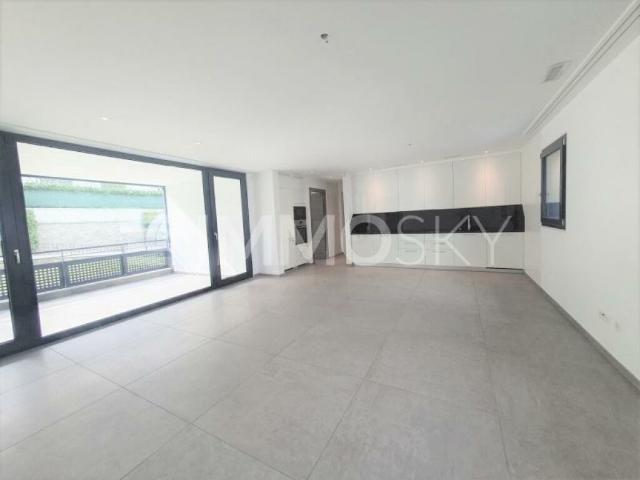 Moderna palazzina a reddito, finiture d pregio, modernità ed eleganza