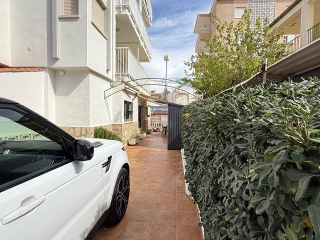 Moderna Planta Baja Reformada en Playa Piles