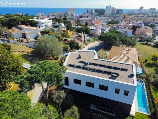 Moderna villa céntrica en Platja dAro de reciente construcción