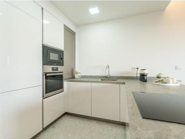 Moderna Vivienda Totalmente Amueblada de 3 Dormitorios en Los Balcones, Torrevieja