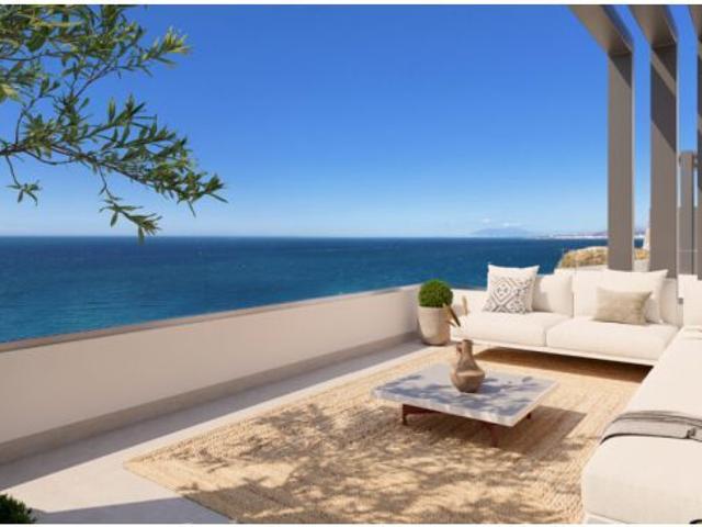 Modernas viviendas pareadas con impresionantes vistas al mar en Lagos – Mezquitilla
