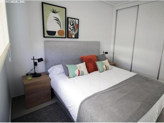Modernas casas adosadas y pareadas en Pilar de la Horadada