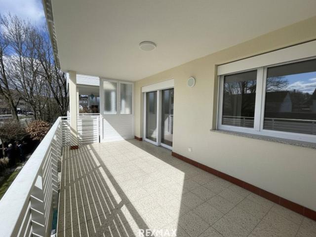 Moderne, Möblierte 2 Zimmer Mietwohnung mit Xl Loggia in Uni Nähe in Klagenfurt