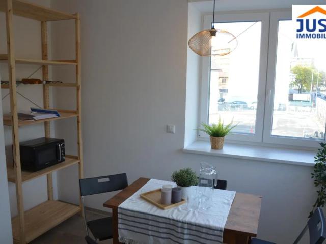 MODERNE MÖBLIERTE WG ZIMMER NÄHE BULGARIPLATZ