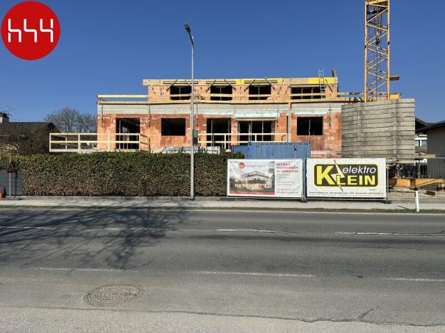 Moderne Neubauwohnung in Oberalm: 2 Zimmer, Westterrasse und Garten